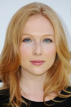 Molly C. Quinn