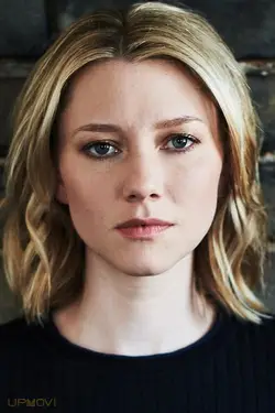 Valorie Curry