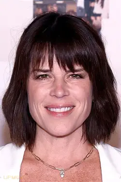 Neve Campbell