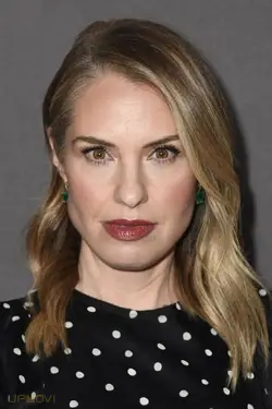 Leslie Grossman