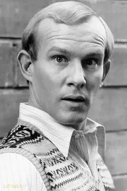 Tom Smothers