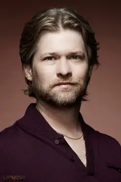 Todd Lowe